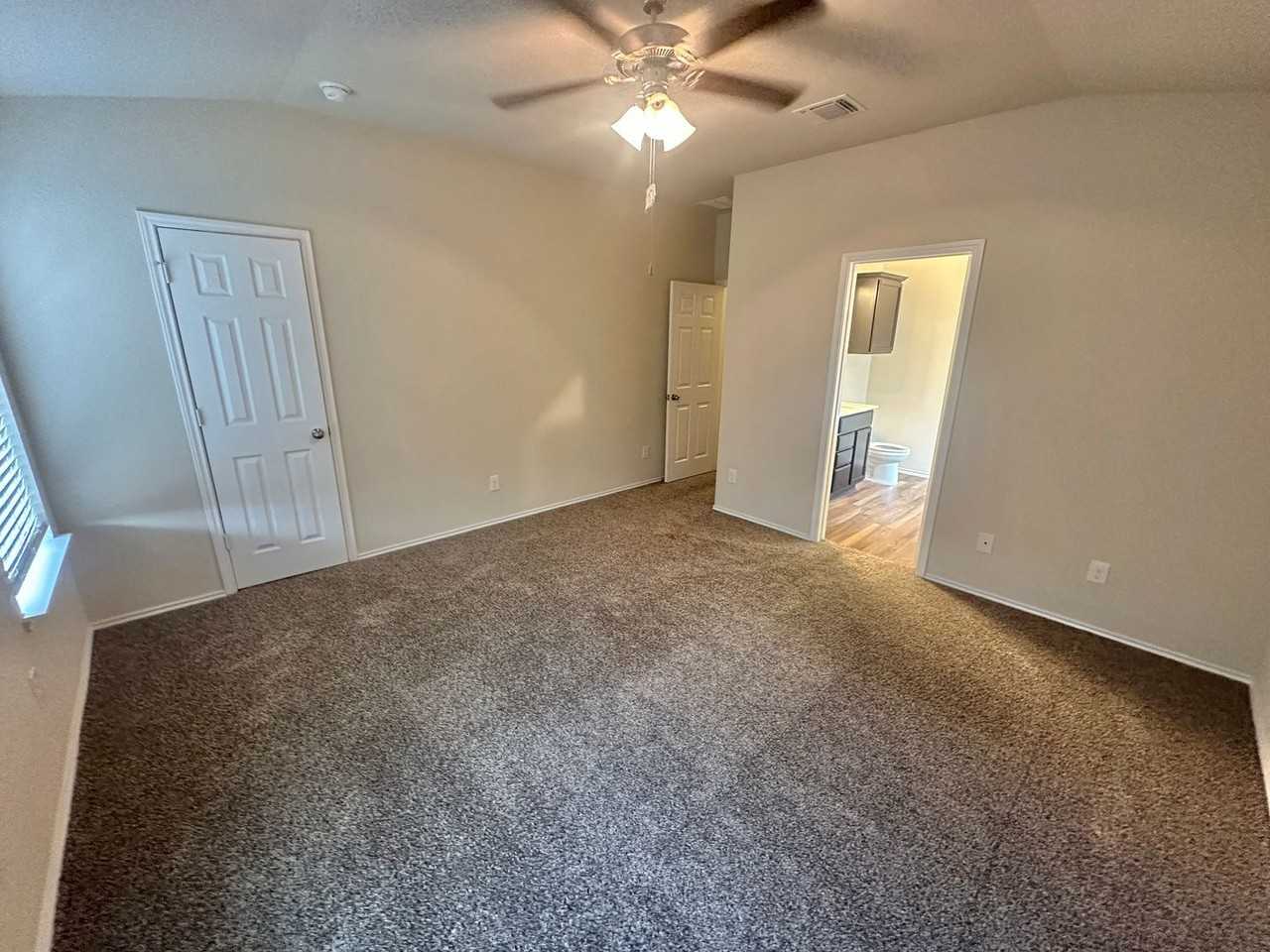 2608 Bargello St - Photo 6 of 18