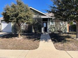 featured image of 121 Ivy Lane