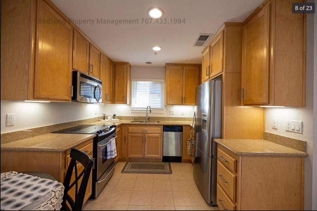 202 Foss Creek Cir #D - Photo 7 of 17