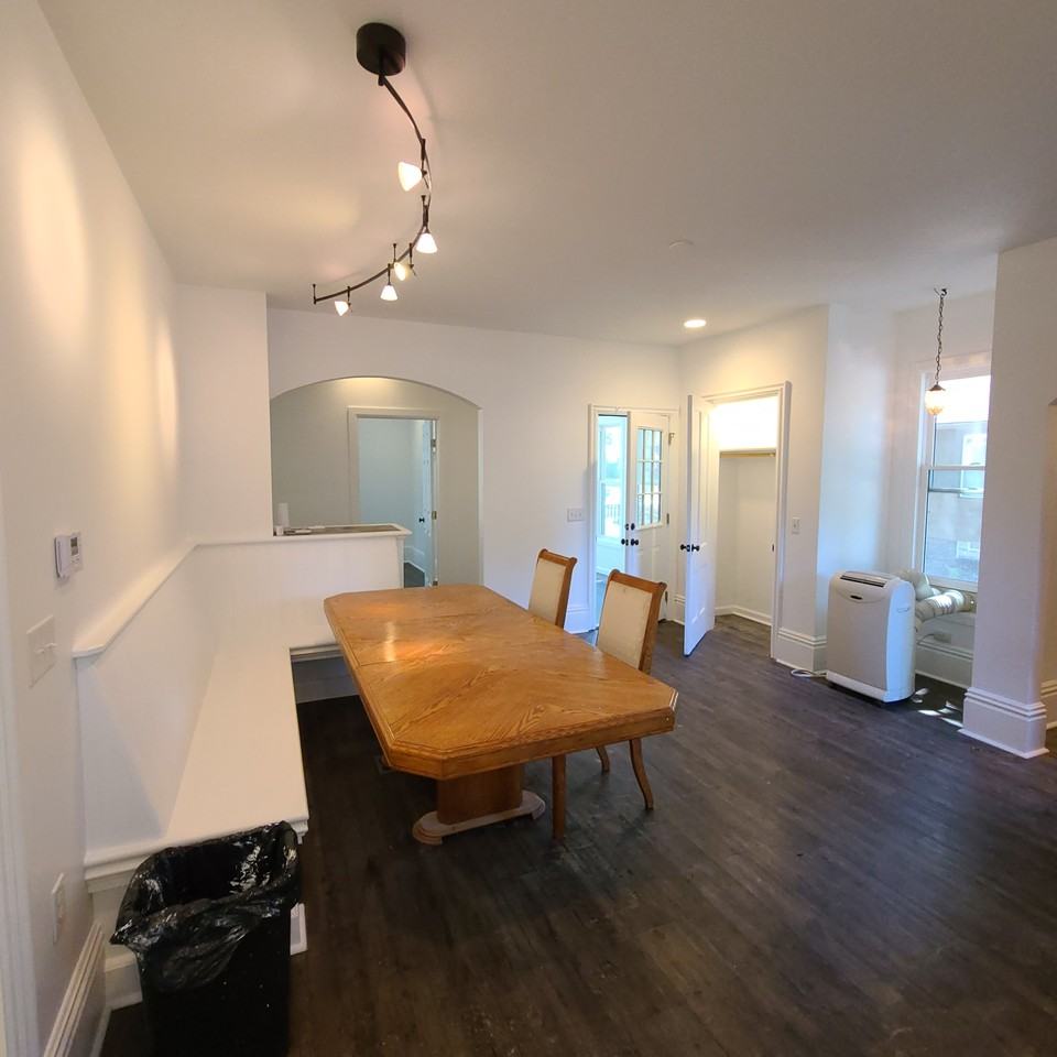 309 Lake Street - Photo 3 of 24