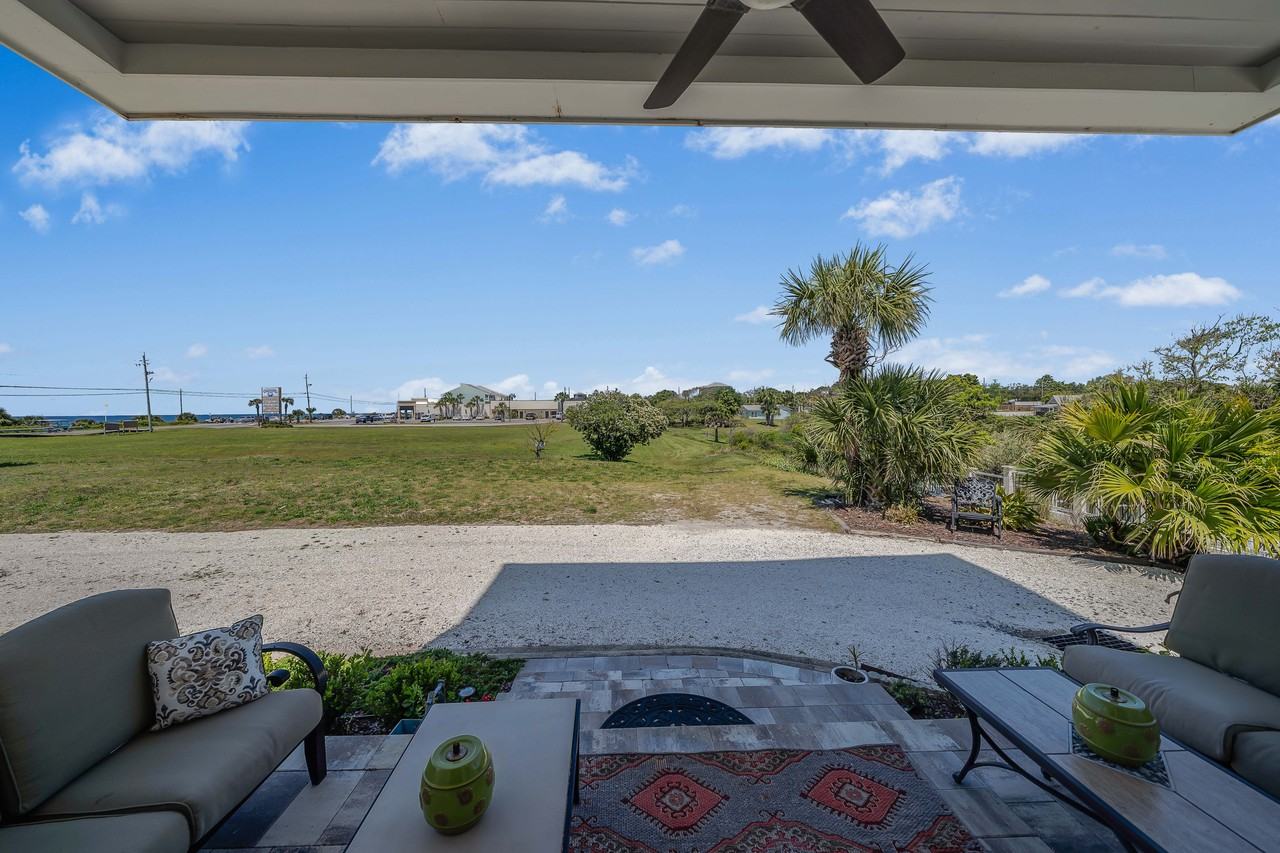 109 E Lakeshore Dr - Photo 5 of 9