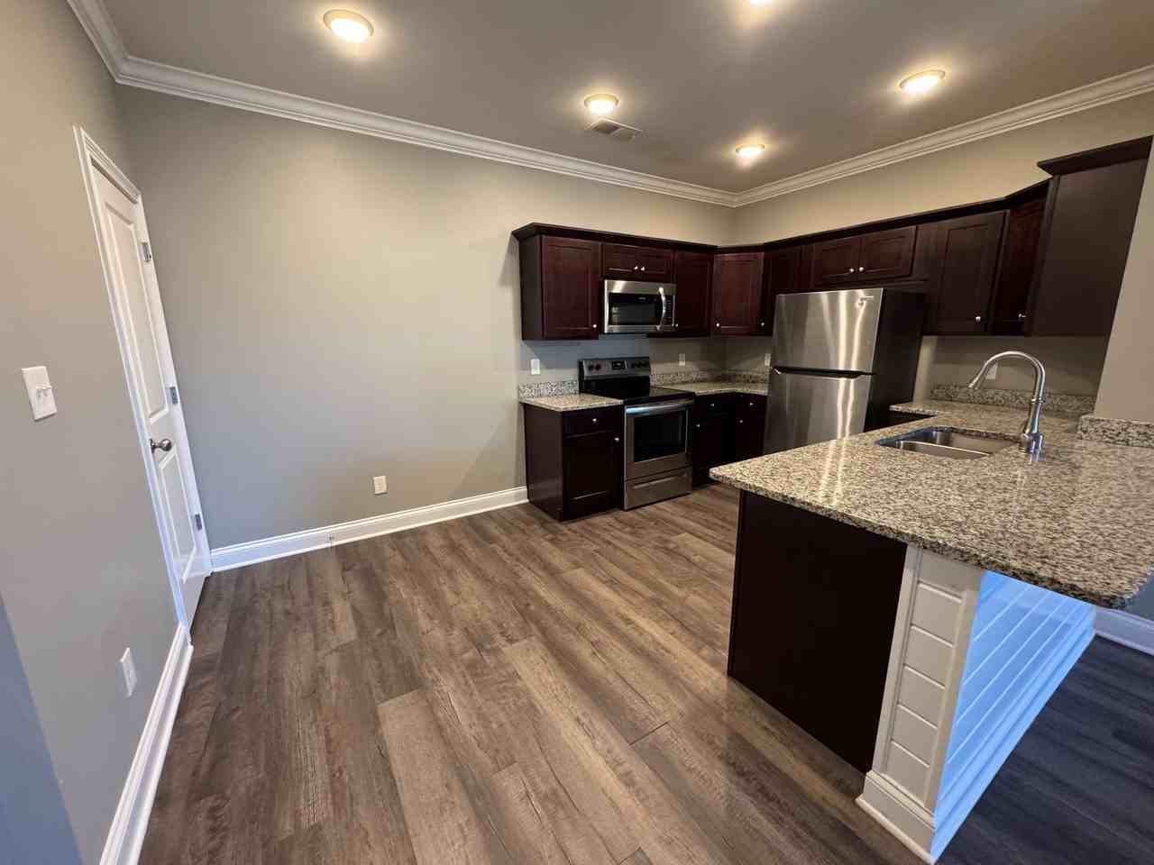 5774 Natasha Ct - Photo 4 of 14