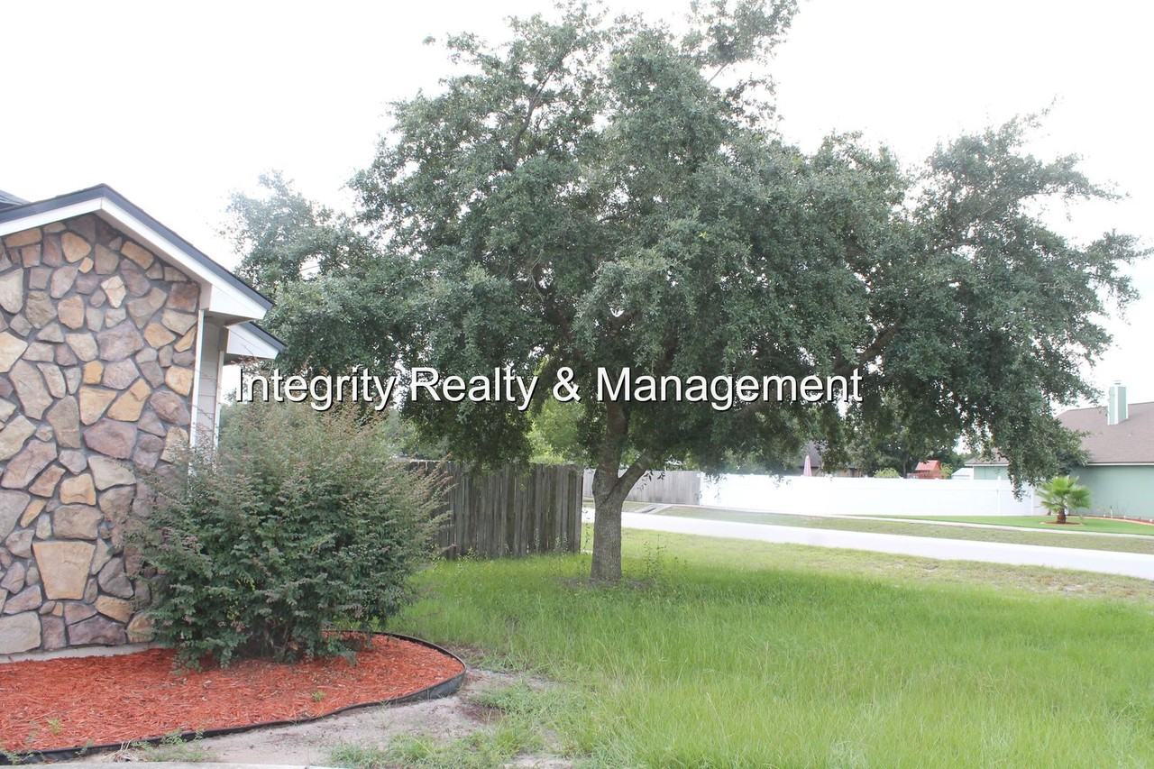 2915 Whirlaway Ct - Photo 3 of 22