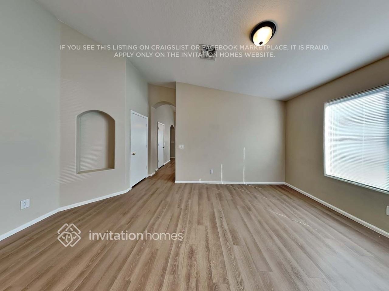 1088 E Palomino Way - Photo 5 of 19