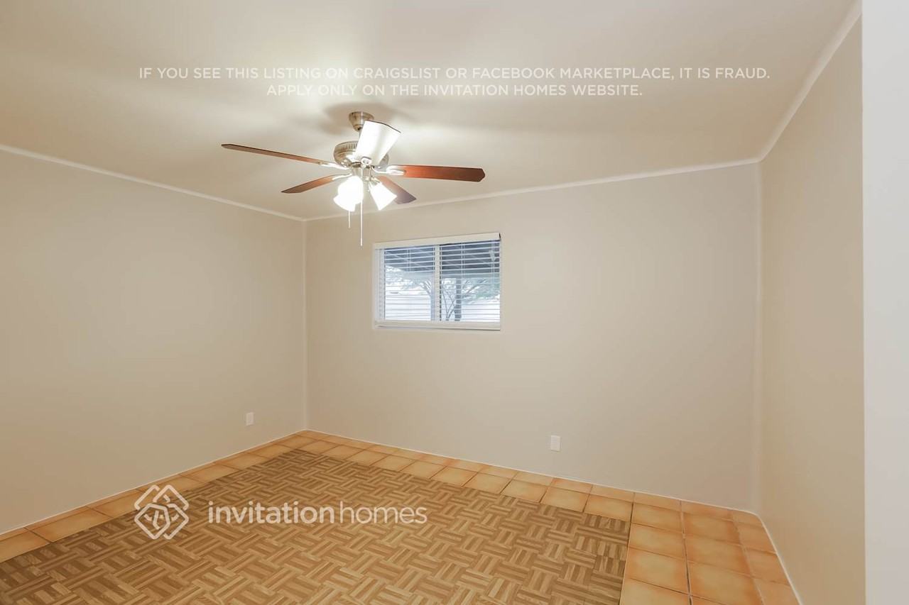 223 W Gary Way - Photo 6 of 14