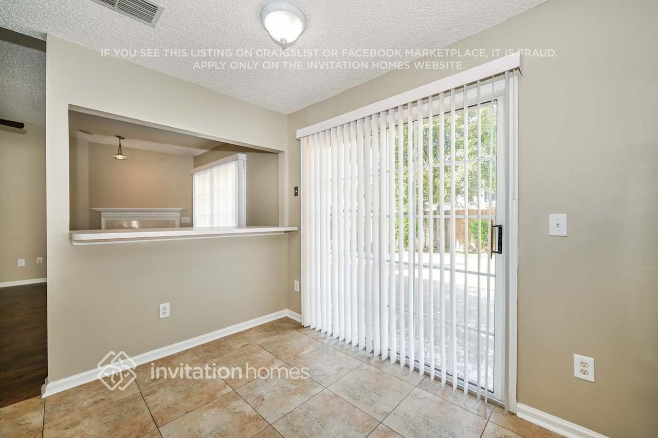 13757 Sea Mist Dr - Photo 6 of 17