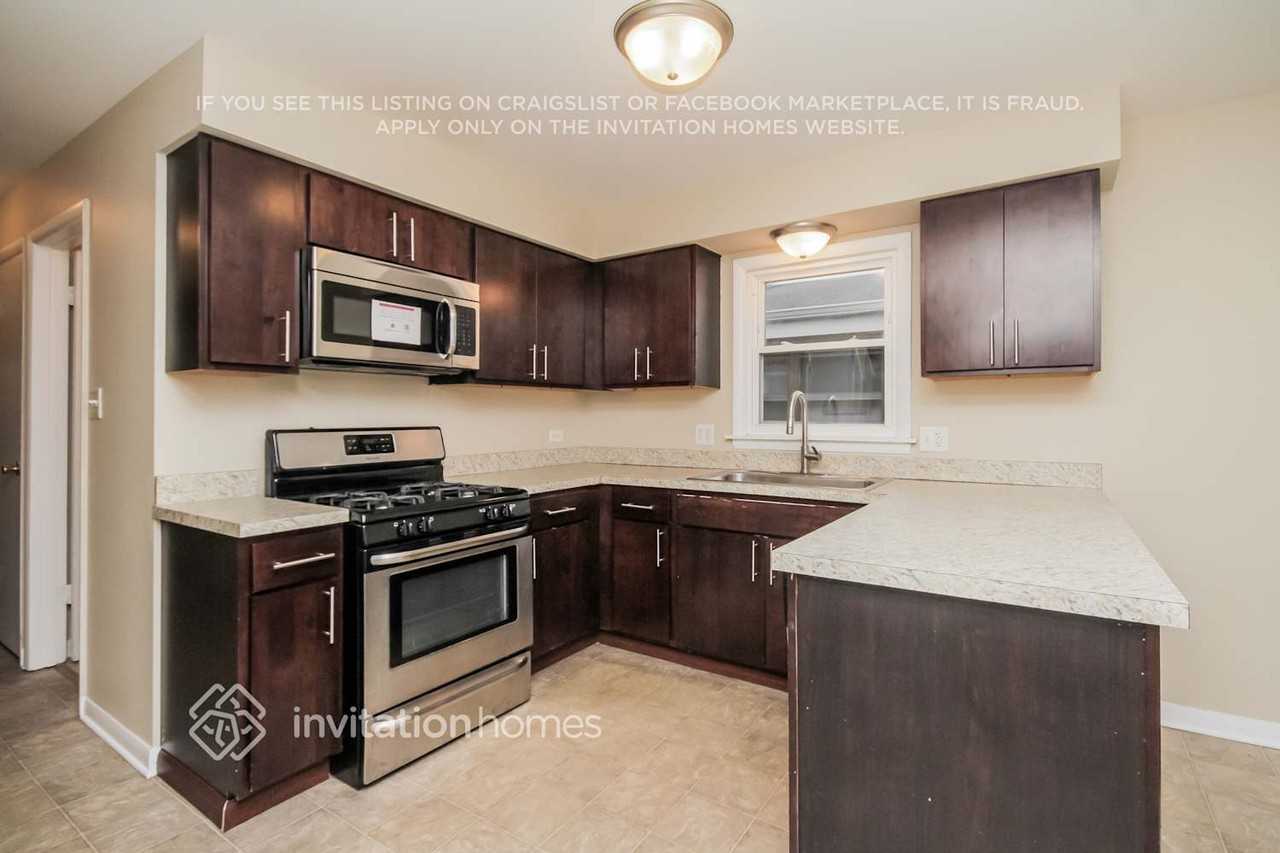 3832 East Ave - Photo 6 of 18