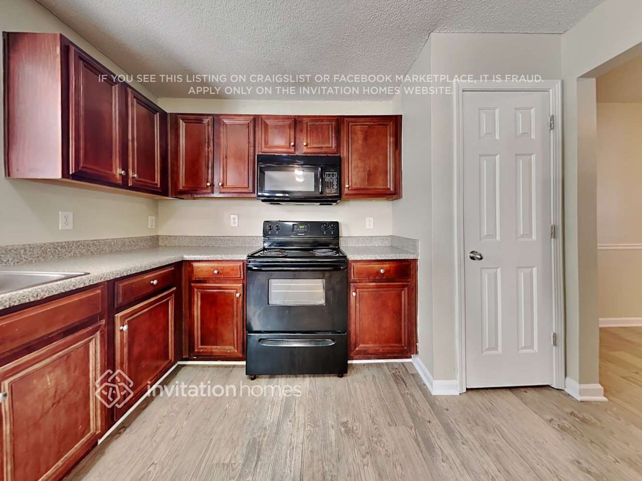 4760 Heather Mill Trce - Photo 7 of 18