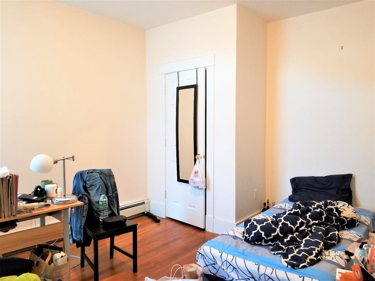 7 Saint Lukes Road - Photo 5 of 10