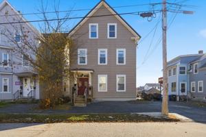 featured image of 74 Dartmouth Street #3