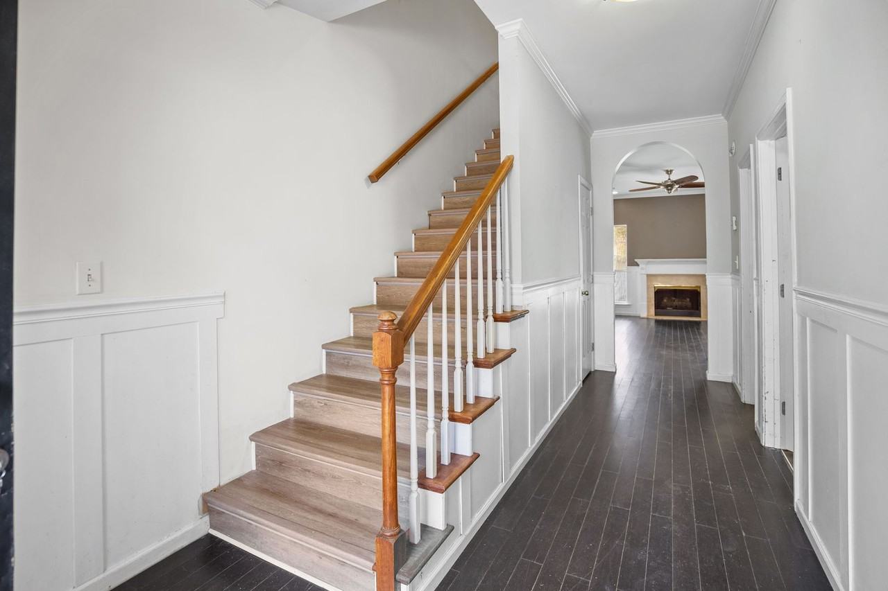 428 Cambrian Ridge Trail - Photo 7 of 43