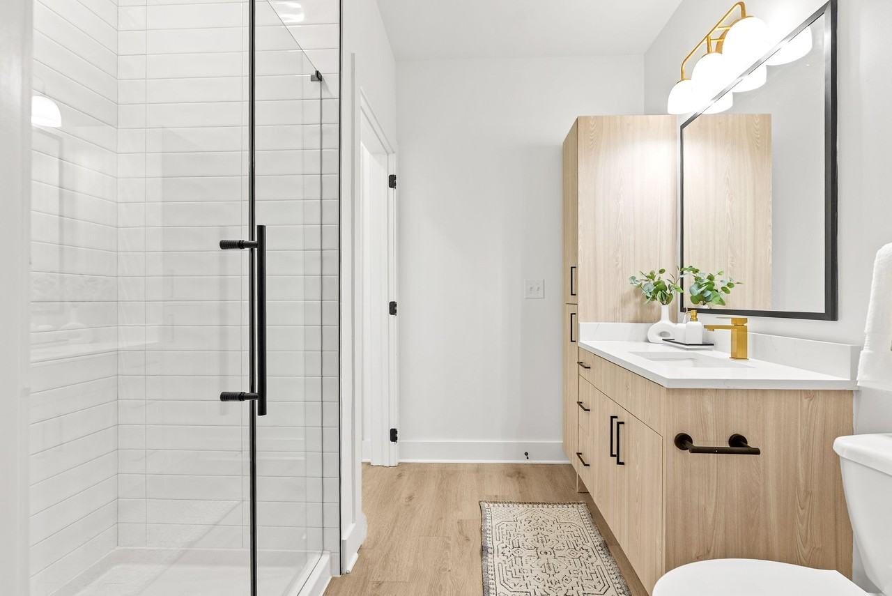 The Ashe - Photo 4 of 50