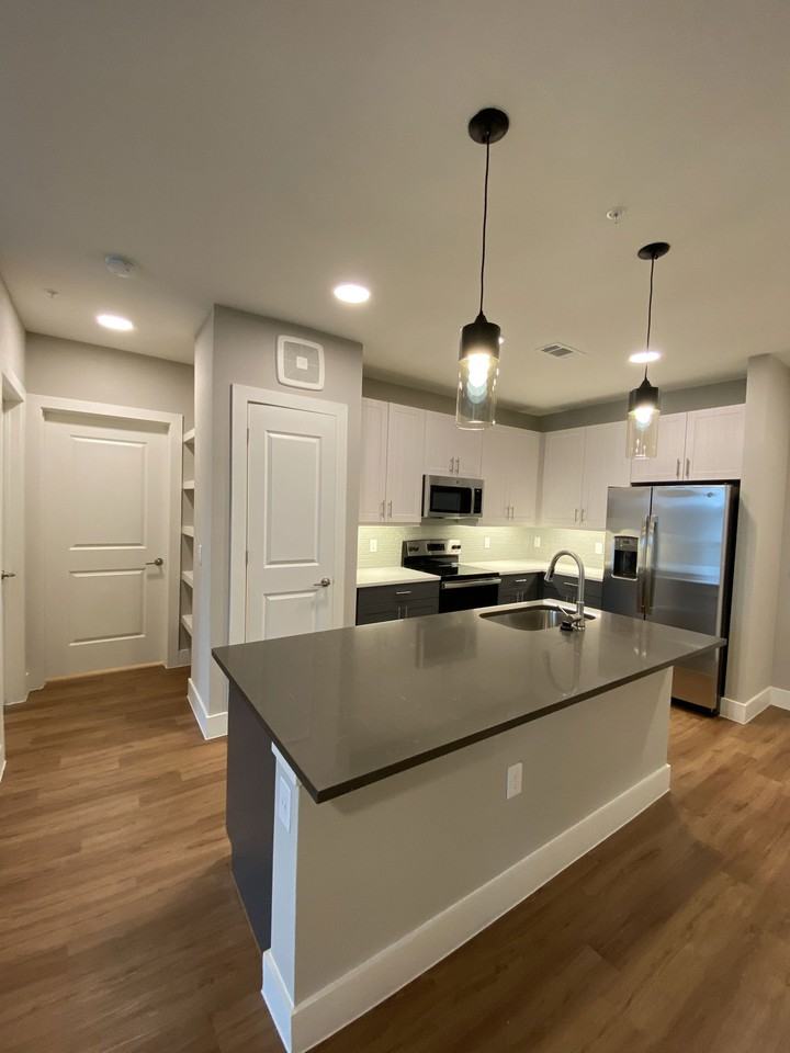 1112 Giulianna Rd #817 - Photo 3 of 8