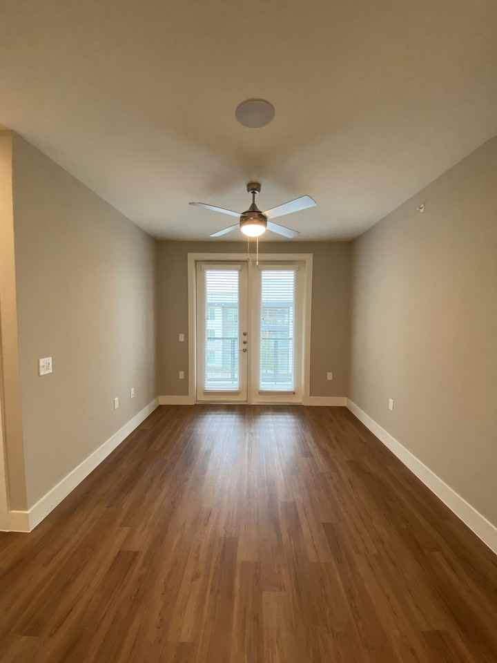 1112 Giulianna Rd #817 - Photo 5 of 8