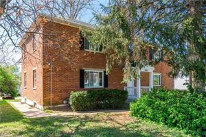 featured image of 1630 Darst Avenue