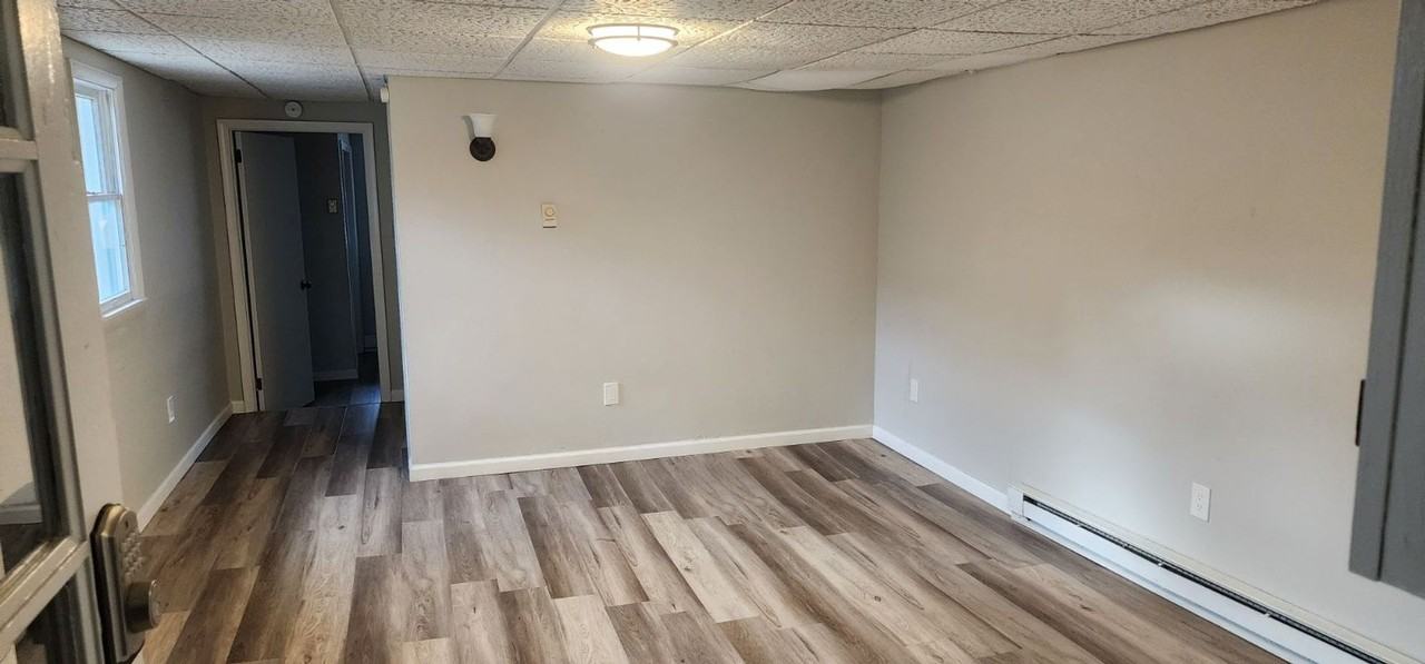 152 Elizabeth - Photo 3 of 13