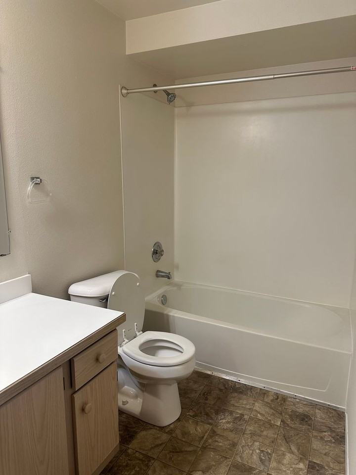 Roosevelt Square - Photo 5 of 20