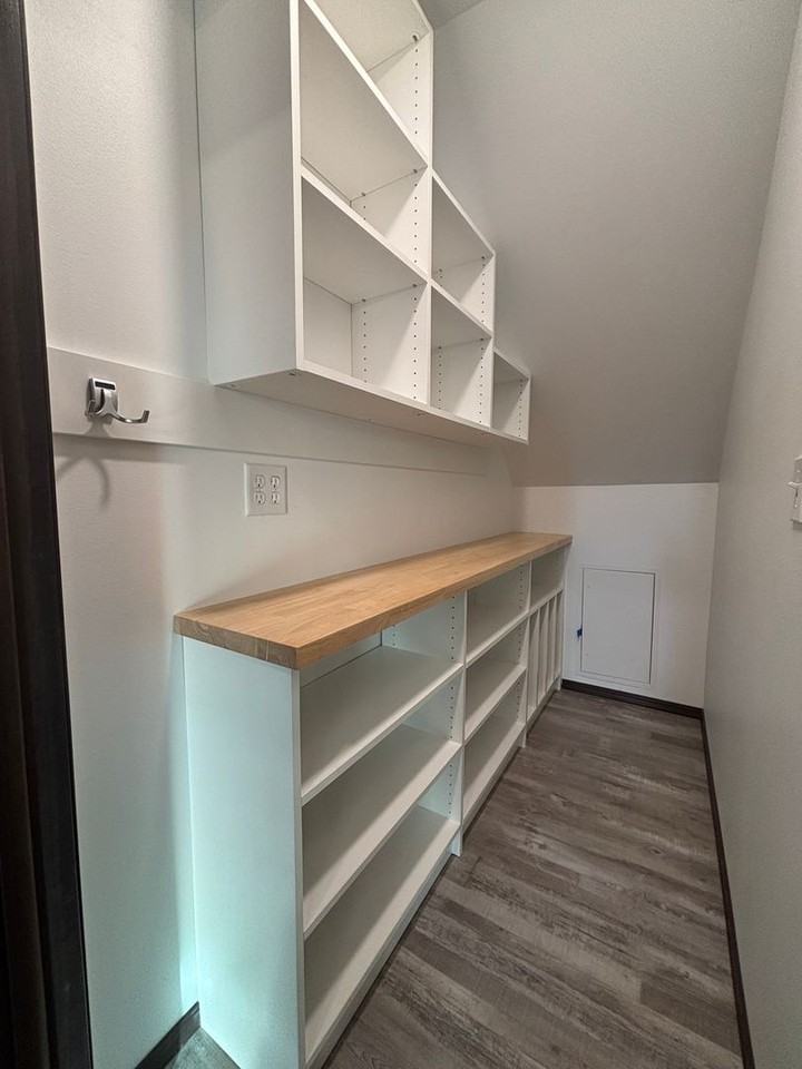 204 Lydia Court - Photo 3 of 22