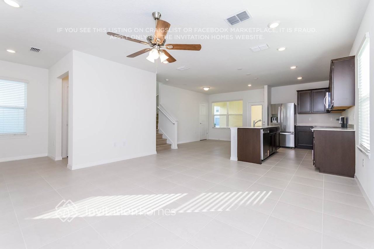 6440 Breeze Filled Ln - Photo 6 of 19