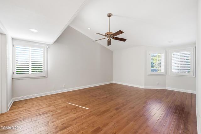 5718 Ostin Ave - Photo 2 of 8