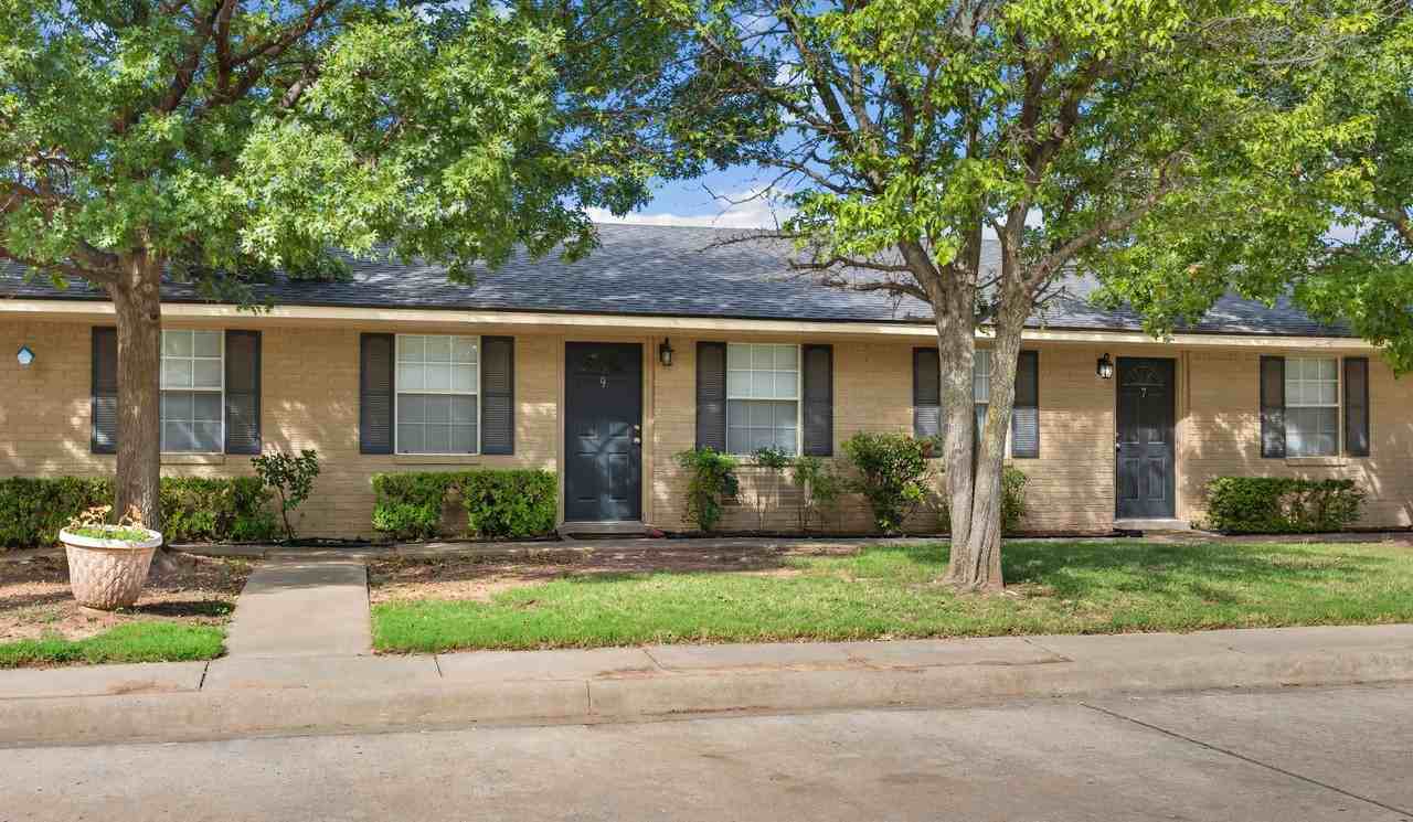 Paragon Apartments - Photo 2 of 2