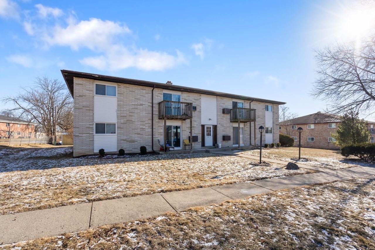 Lewis Street Apartments - Photo 2 of 2