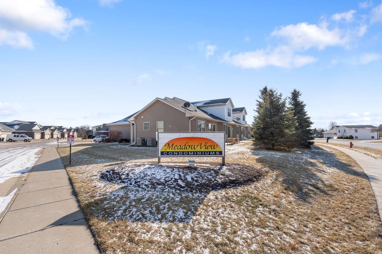 Meadowview Commons Condominiums - Photo 6 of 10