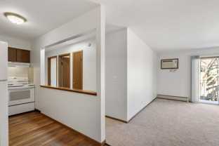 Sterling House Apartments - Photo 1 of 1