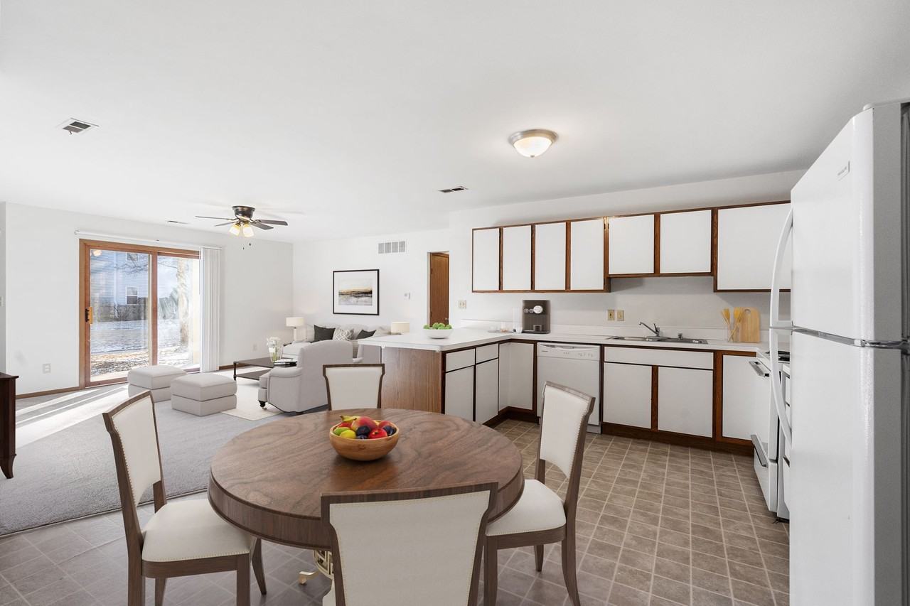 West Court Apartments - Photo 2 of 10