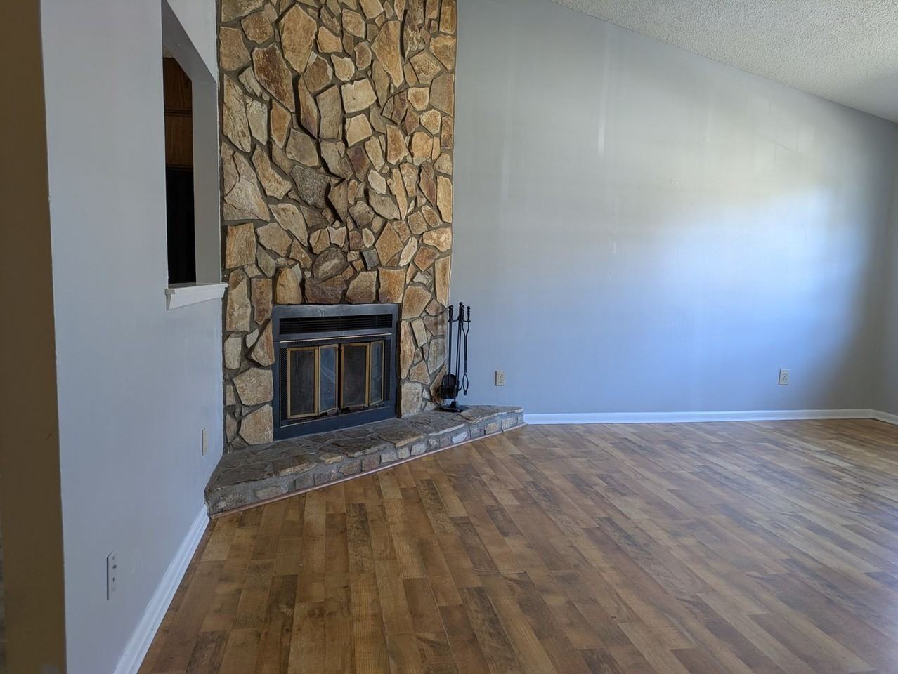 240 Tallulah Trl - Photo 5 of 16