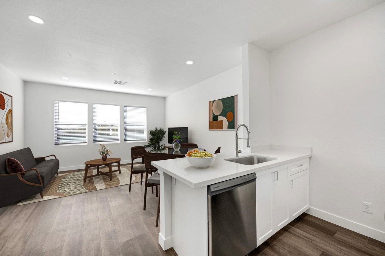 Youngtown Flats - Photo 5 of 17