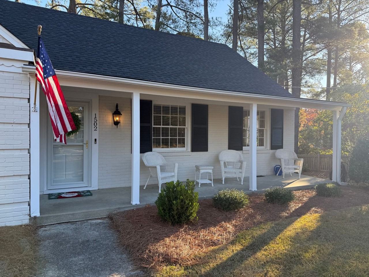 1502 Highland Drive Northwest - Photo 2 of 21