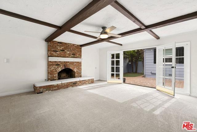 4506 Nagle Avenue - Photo 3 of 8