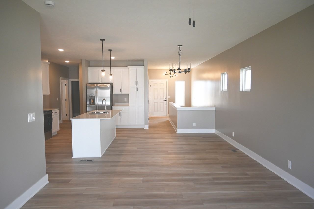 8130 8126 Townhomes - Photo 3 of 25