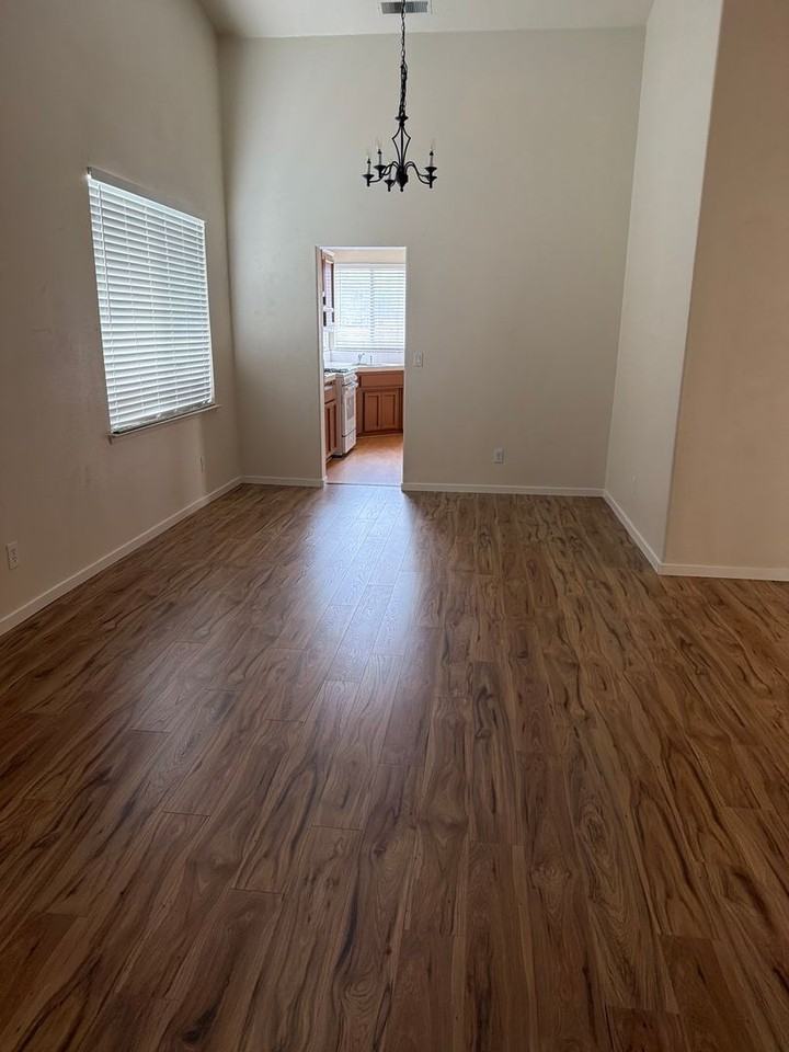 473 Cabernet Street - Photo 5 of 19