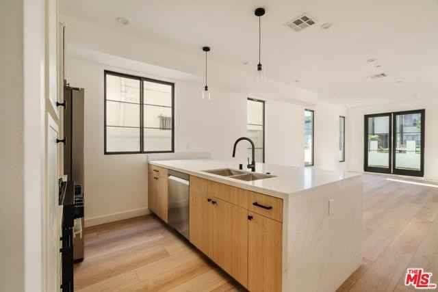 1954 S Garth Ave #1954-1-2 - Photo 6 of 8