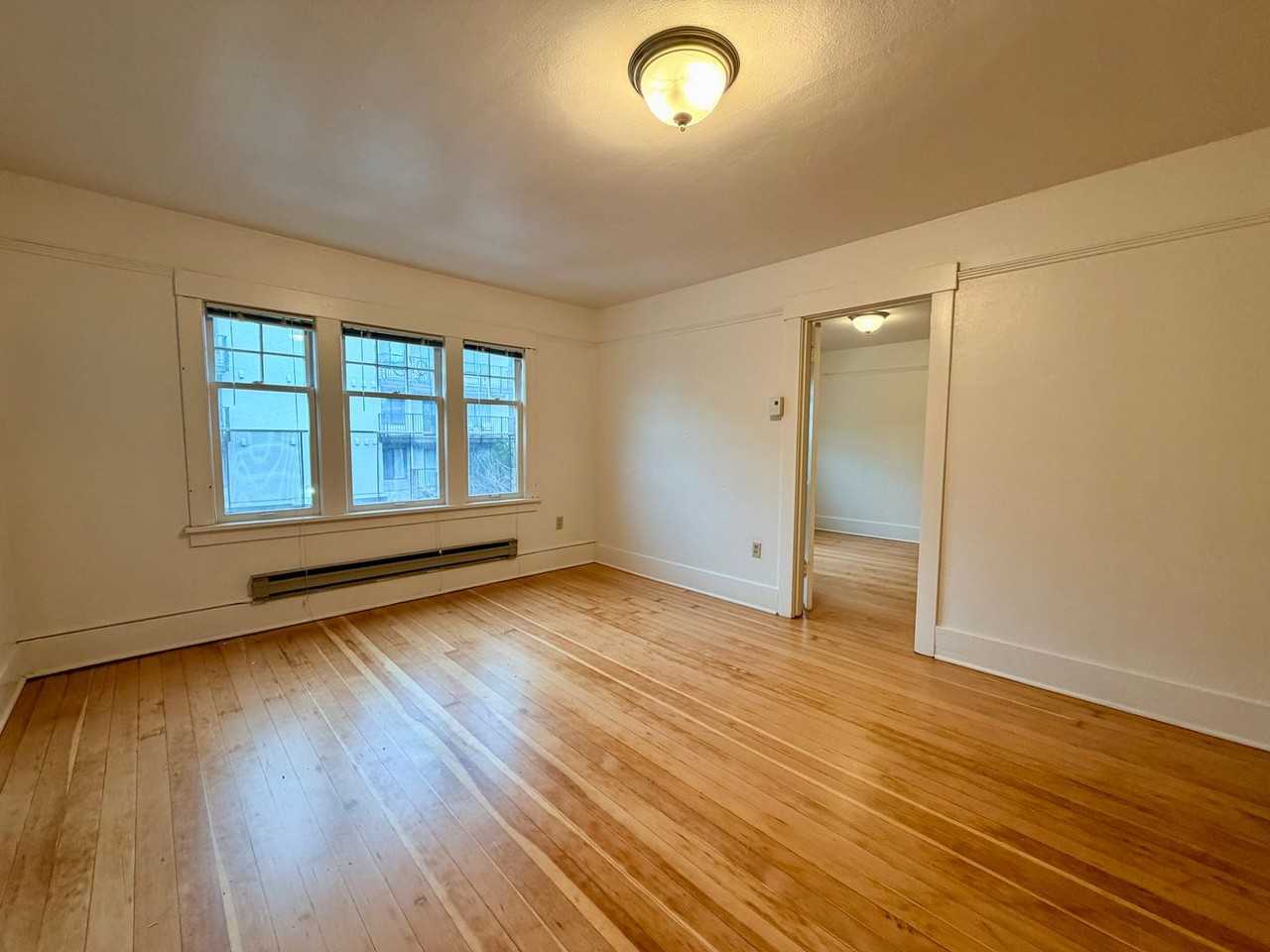 Aloha Apartments - Photo 2 of 37