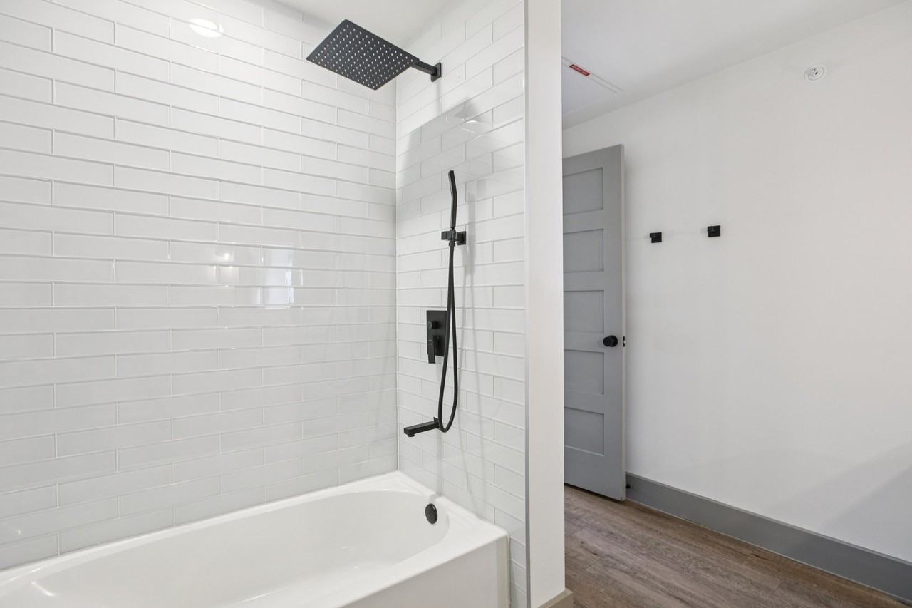 The Rhone Condos - Photo 7 of 26