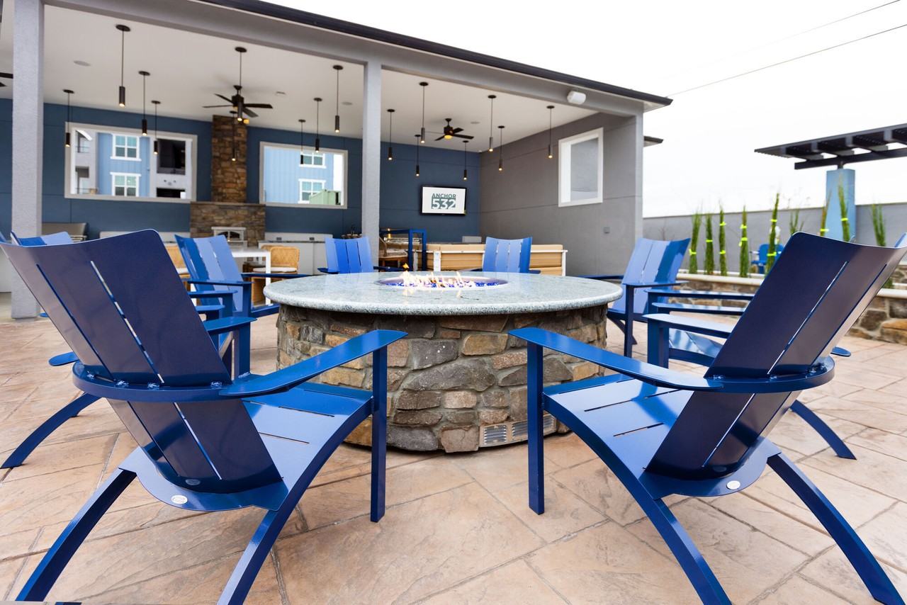 532 Luxury Apartments - Photo 5 of 21