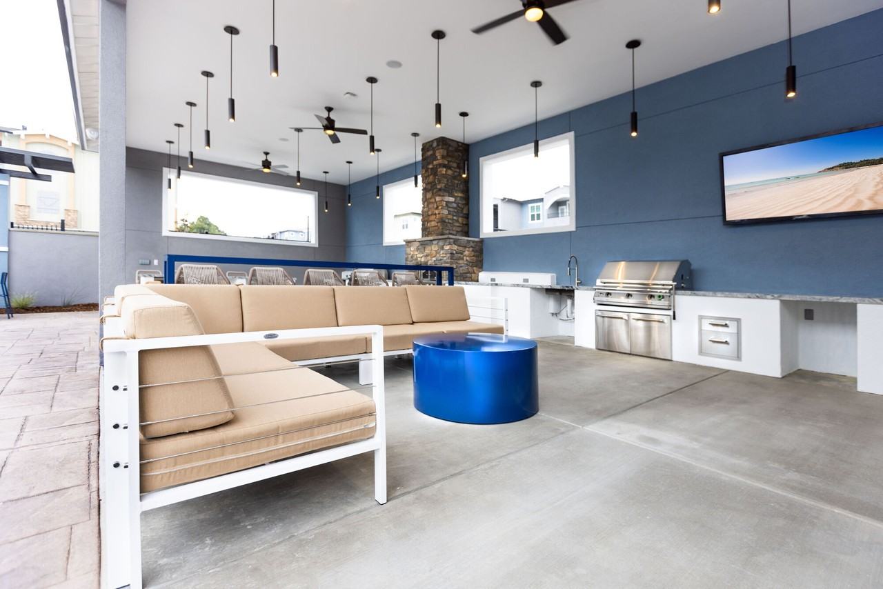 532 Luxury Apartments - Photo 7 of 21