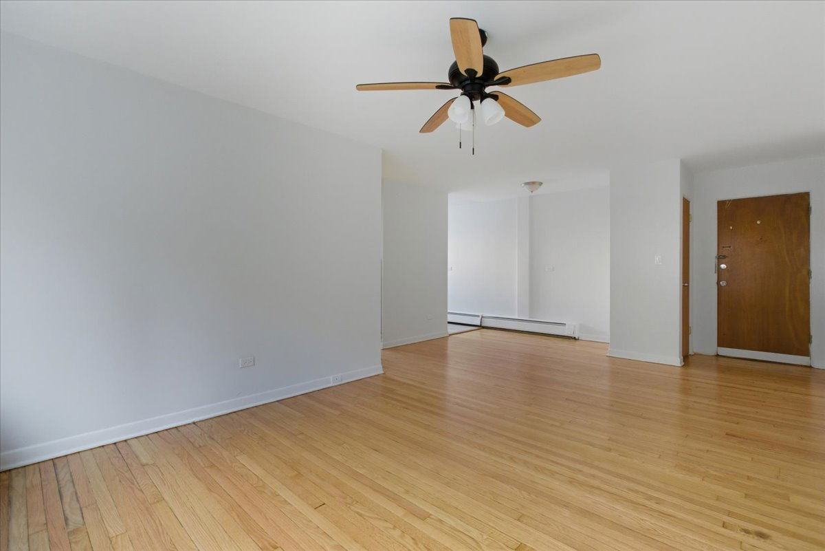 6719 N Hermitage Ave #3A - Photo 5 of 8