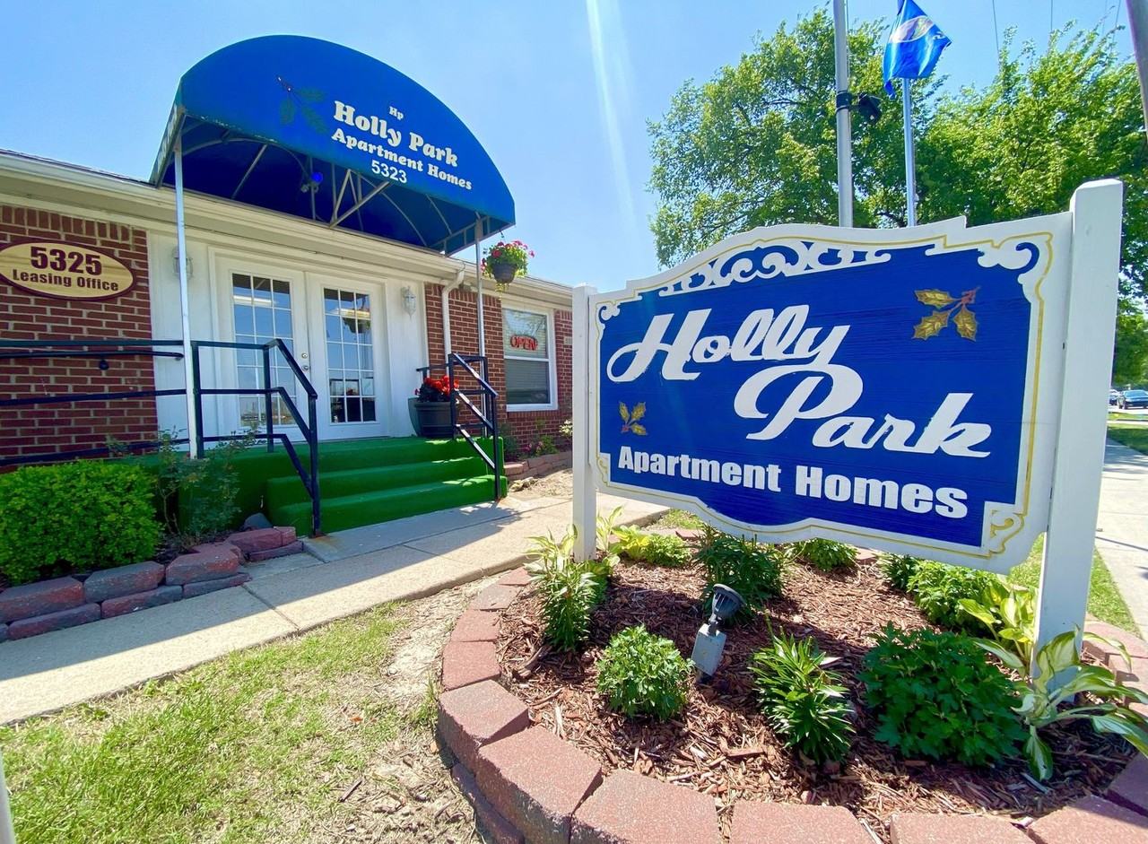 Holly Park Apartments - Photo 4 of 4