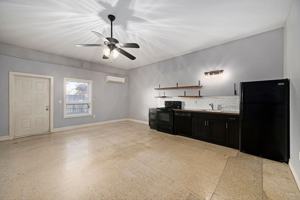 featured image of 5300 Longview Rd