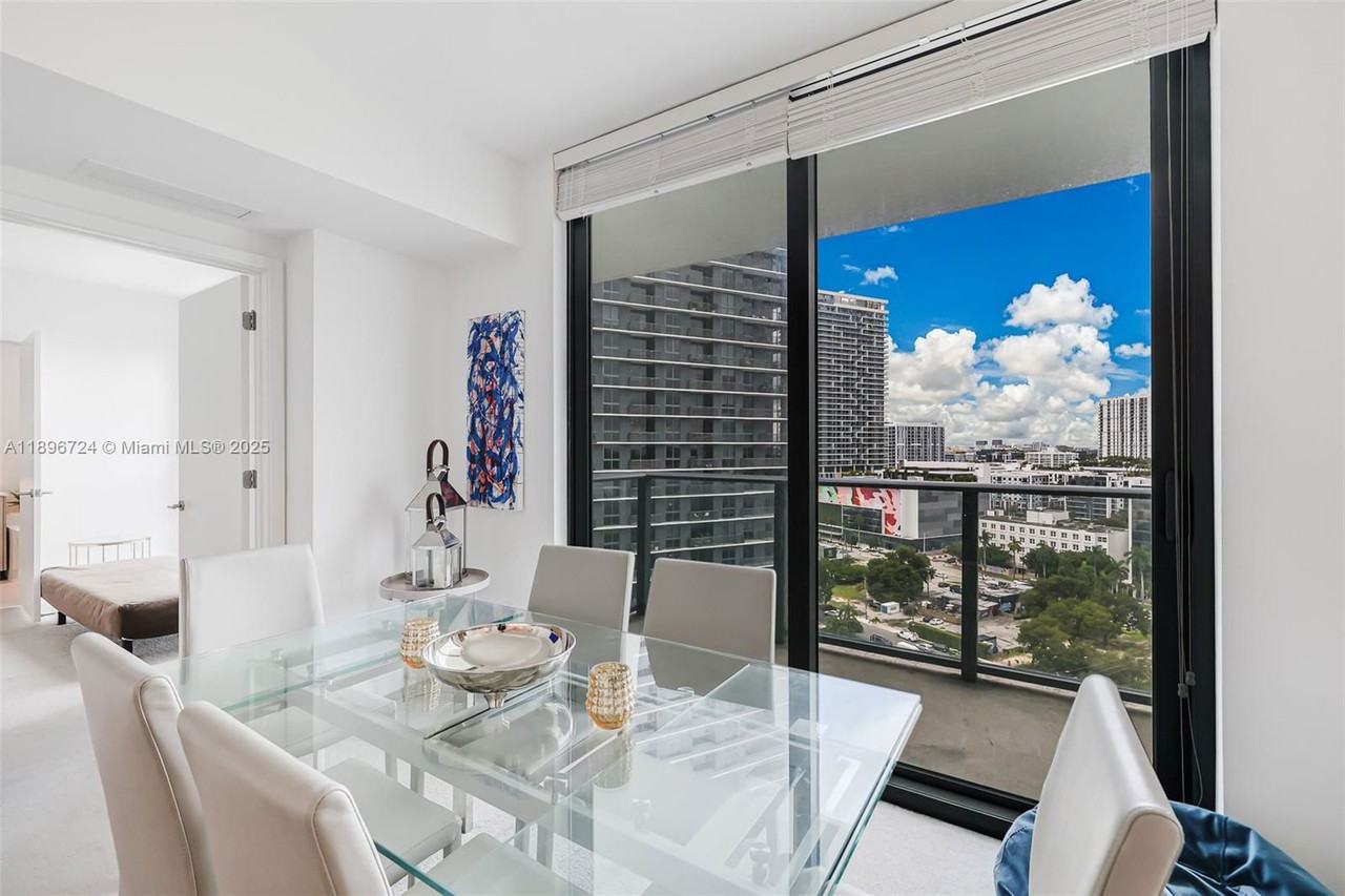 501 Northeast 31st Street #1509 - Photo 7 of 8