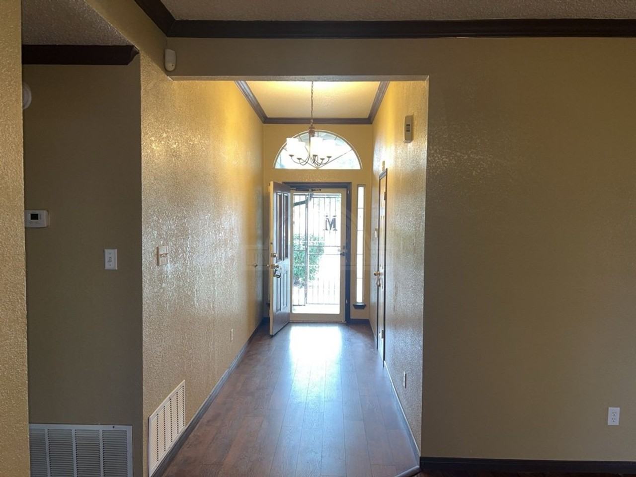 4903 Misty Cir - Photo 2 of 20