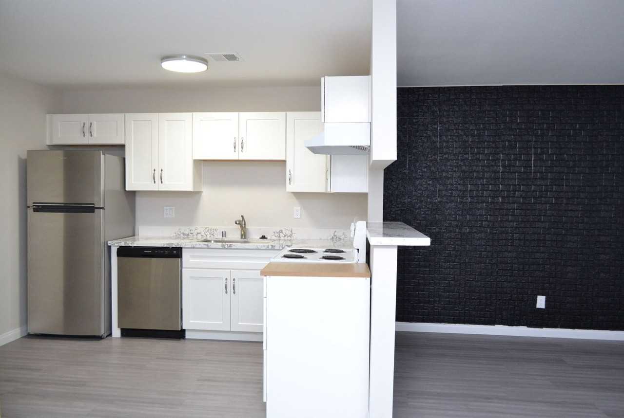 5285 Retablo Avenue #C - Photo 6 of 20