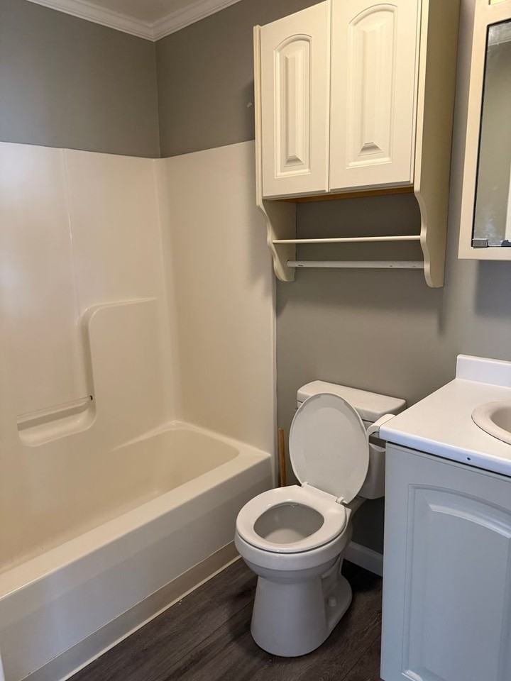 STONEGATE WAY - Photo 3 of 31