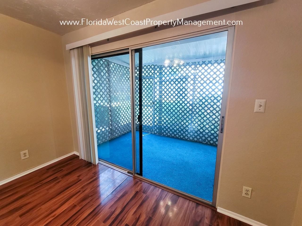 221 Amherst Ave #106 - Photo 5 of 13