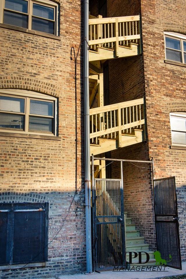 7928 S. Morgan St - Photo 2 of 10