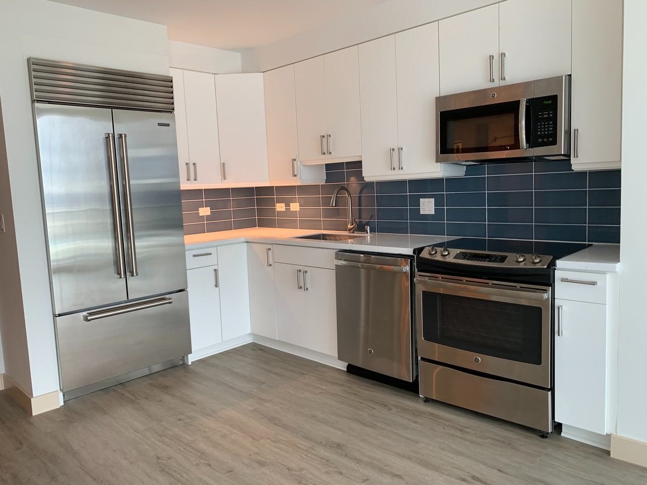 555 South St #3811 - Photo 3 of 23